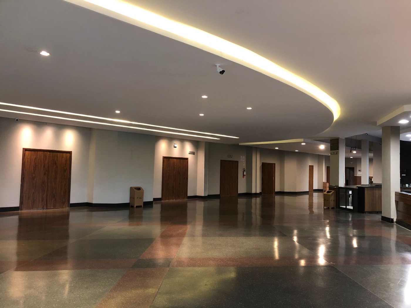 Hall de entrada do Centroserra